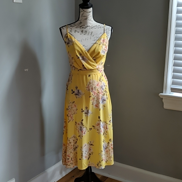 Sundress - Picture 1 of 4